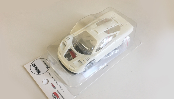 Revo Slot 1/32 McLaren GTR White Kit Typ B